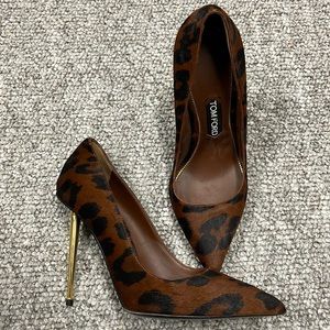 Tom Ford, Size 40 pumps